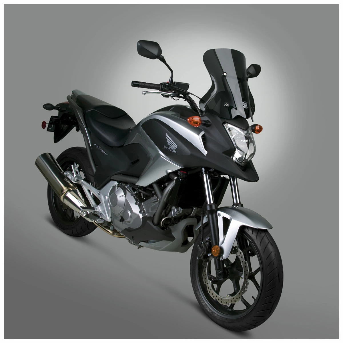 National Cycle VStream Sport Windshield, Dark Tint 4 National Cycle VStream Sport Windshield, Dark Tint - Image 2